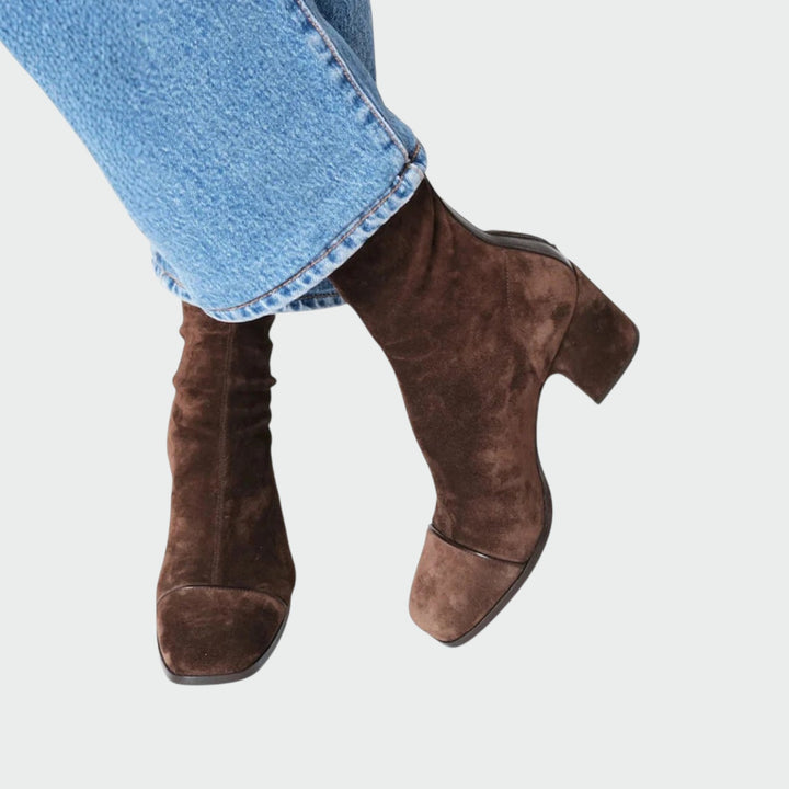 Ellie – Elegant Comfort Heel Boots