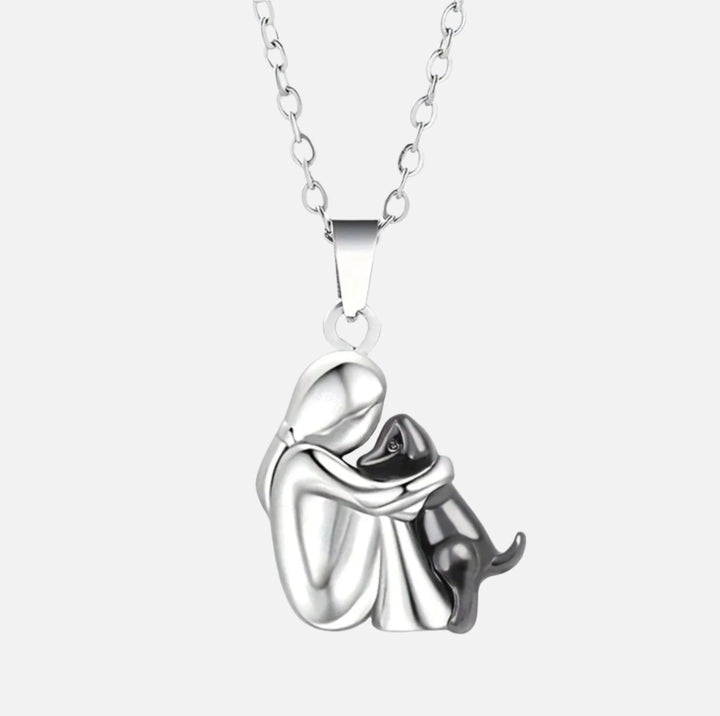 Ellie - Necklace with dog-shaped pendant